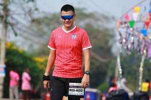 BIB: 46513
                            <button type="button" onclick="openModal(9891945)" class="btn btn-primary btn-sm float-right btn-popup" data-toggle="modal" data-target=".modal-high-quality">
                        <i class="fas fa-shopping-cart"></i> Add to Cart
                    </button>
                                            <button type="button" onclick="isThisMe(9891945, true)" class="btn btn-success btn-sm float-right btn-popup btn-isme hidden" data-toggle="tooltip" data-placement="bottom" title="นี่คือรูปของคุณใช่ไหม คลิกที่นี่เพื่อเอาเข้าอัลบั้ม">
                        <i class="fas fa-plus"></i> Add to album
                    </button>
                    <button type="button" onclick="isThisMe(9891945, false)" class="btn btn-warning btn-sm float-right btn-popup btn-isnotme hidden">
                        <i class="fas fa-ban"></i> Remove from album
                    </button>